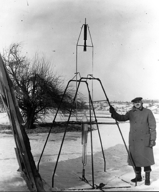 Goddard - First Liquid Fuel Rocket