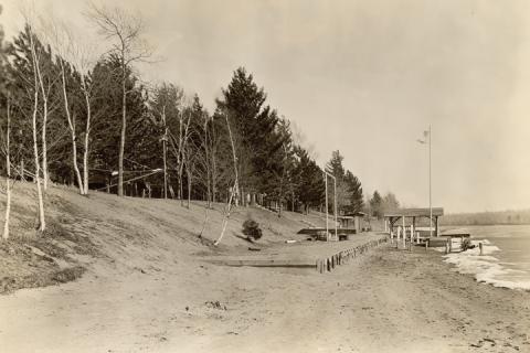 Little Bohemia - Beach Provides Route of Escape