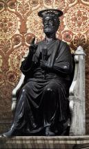 Peter - Statue at the Vatican