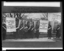 Picketing at the White House