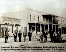 FAMOUS GUNFIGHT ON FREMONT STREET