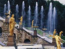 Peterhof - Stunning Summer Palace