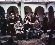 Yalta Conference - Photo in Front of the Palace