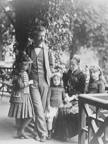 Mark Twain - Mark Twain and His Family