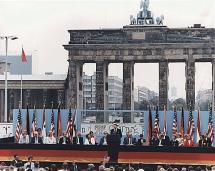 President Reagan at the Brandenburg Gate