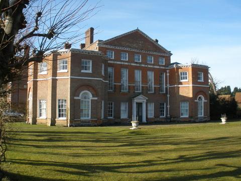 St. Paul's Walden Bury - Bowes-Lyon Family Home